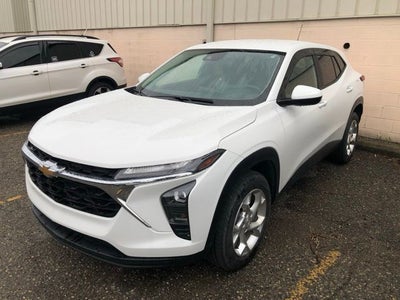 2024 Chevrolet Trax LS