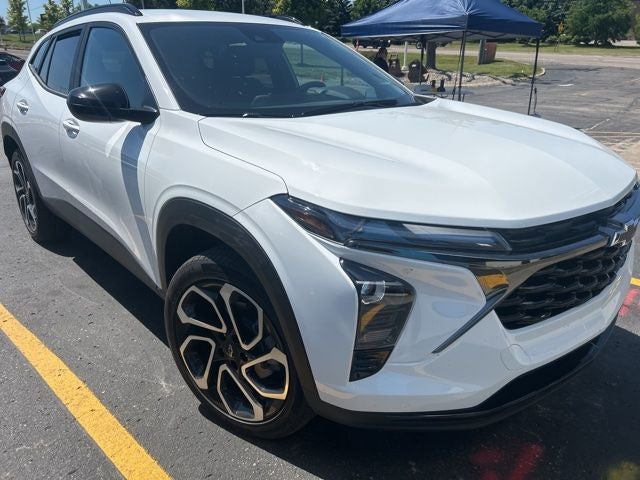 2025 Chevrolet Trax 2RS's photo