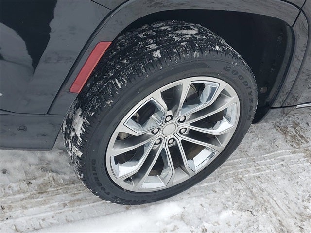 2022 Jeep Grand Wagoneer Series II