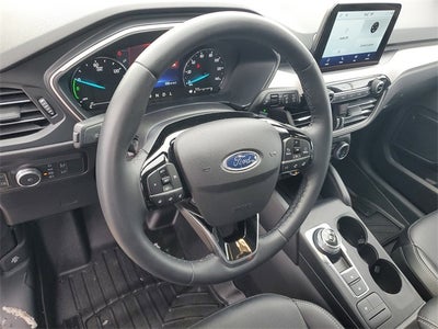 2022 Ford Escape Hybrid SEL