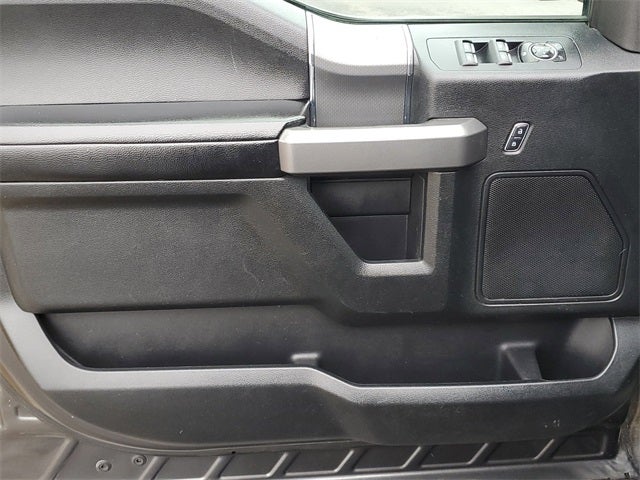 2016 Ford F-150 Base