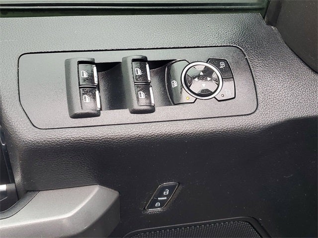 2016 Ford F-150 Base