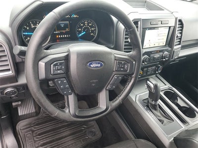 2016 Ford F-150 Base