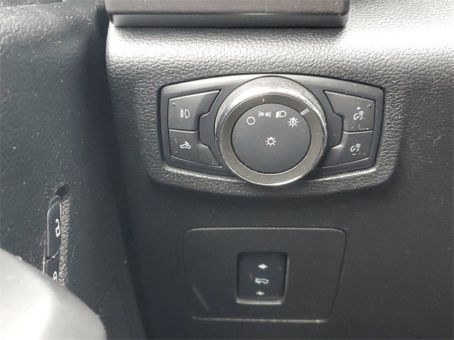 2016 Ford F-150 Base