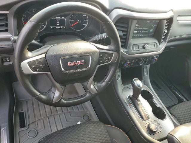 2017 GMC Acadia SLE-2