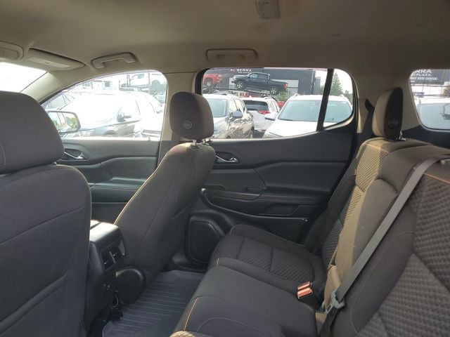2017 GMC Acadia SLE-2