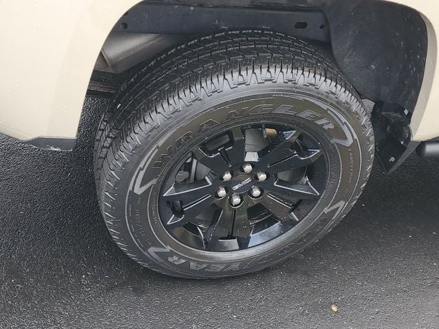 2021 GMC Canyon AT4 w/Leather