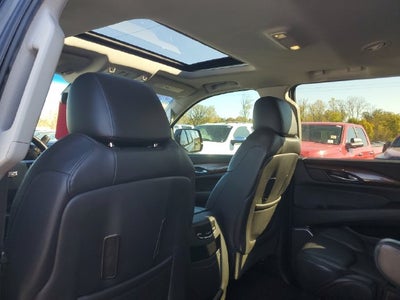 2019 Cadillac Escalade Luxury