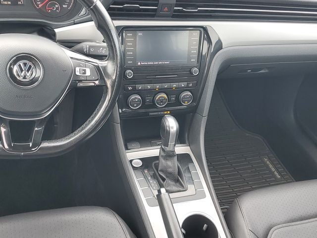 2020 Volkswagen Passat 2.0T SE