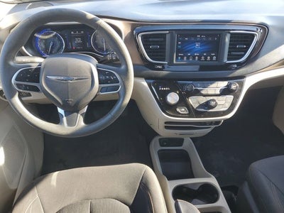 2018 Chrysler Pacifica LX
