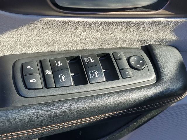 2018 Chrysler Pacifica LX