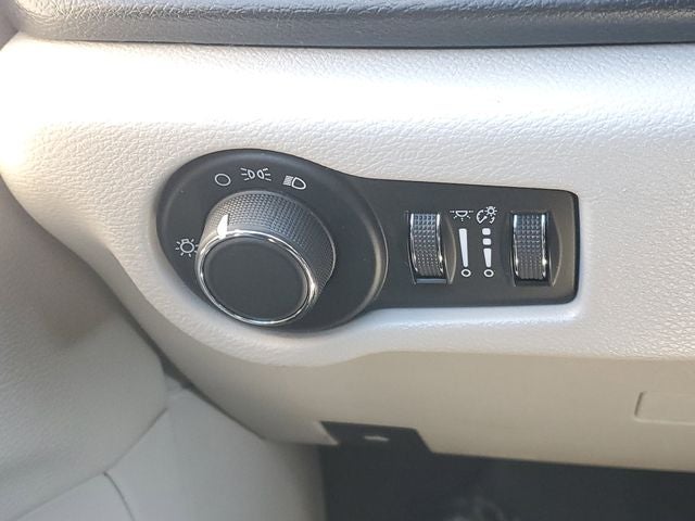 2018 Chrysler Pacifica LX