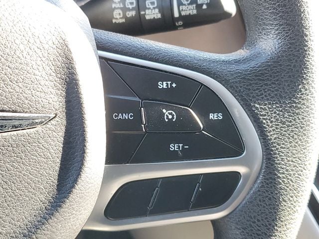 2018 Chrysler Pacifica LX