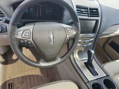 2013 Lincoln MKX Base
