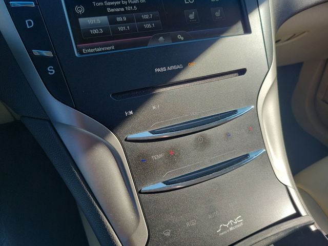 2014 Lincoln MKZ Base