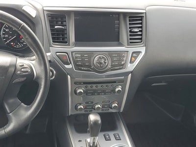 2020 Nissan Pathfinder SL