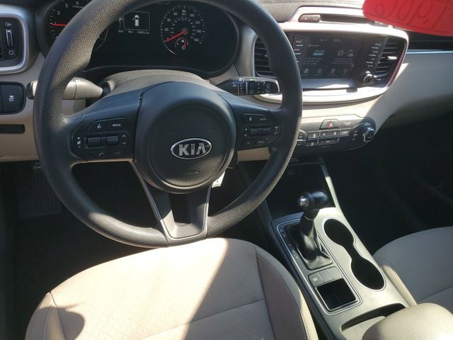 2018 Kia Sorento LX