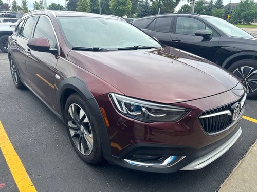 2019 Buick Regal TourX Essence