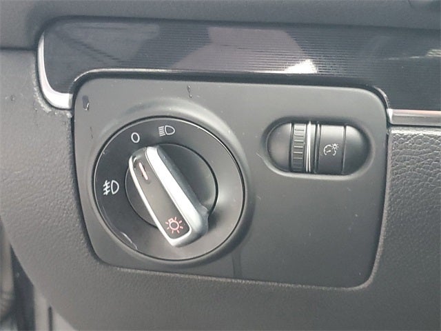 2013 Volkswagen GTI Base