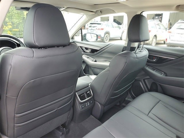 2025 Subaru LEGACY Limited