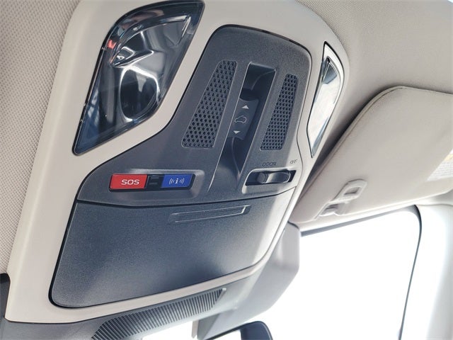 2025 Subaru LEGACY Limited